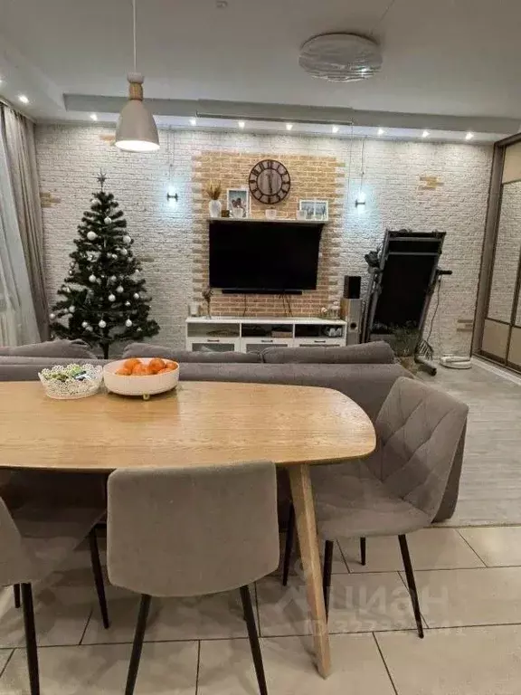 3-к кв. Пермский край, Пермь Красногвардейская ул., 2 (78.3 м) - Фото 2