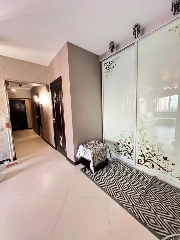 3-к кв. Саха (Якутия), Якутск ул. Пояркова, 23 (90.3 м) - Фото 2