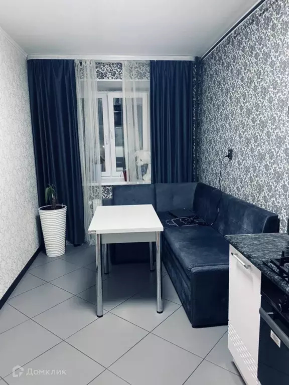 Продаётся 1-к квартира, 42 м - Фото 1