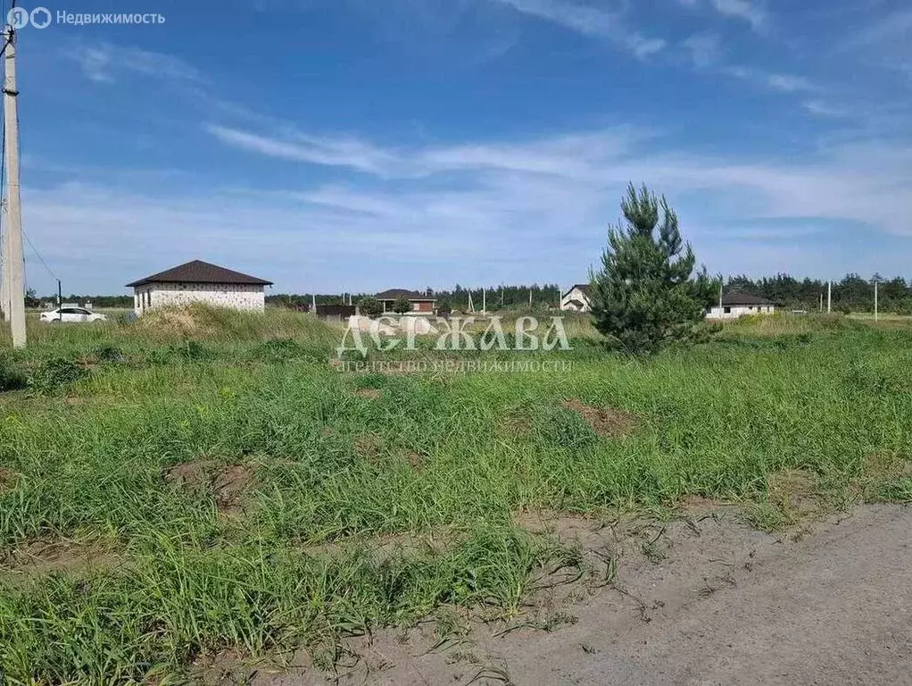 Участок в Старый Оскол, Брусничная улица (15 м) - Фото 0