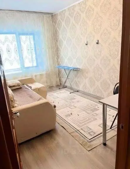 2-к кв. Ямало-Ненецкий АО, Новый Уренгой Юбилейный мкр, 1/6 (56.8 м) - Фото 2