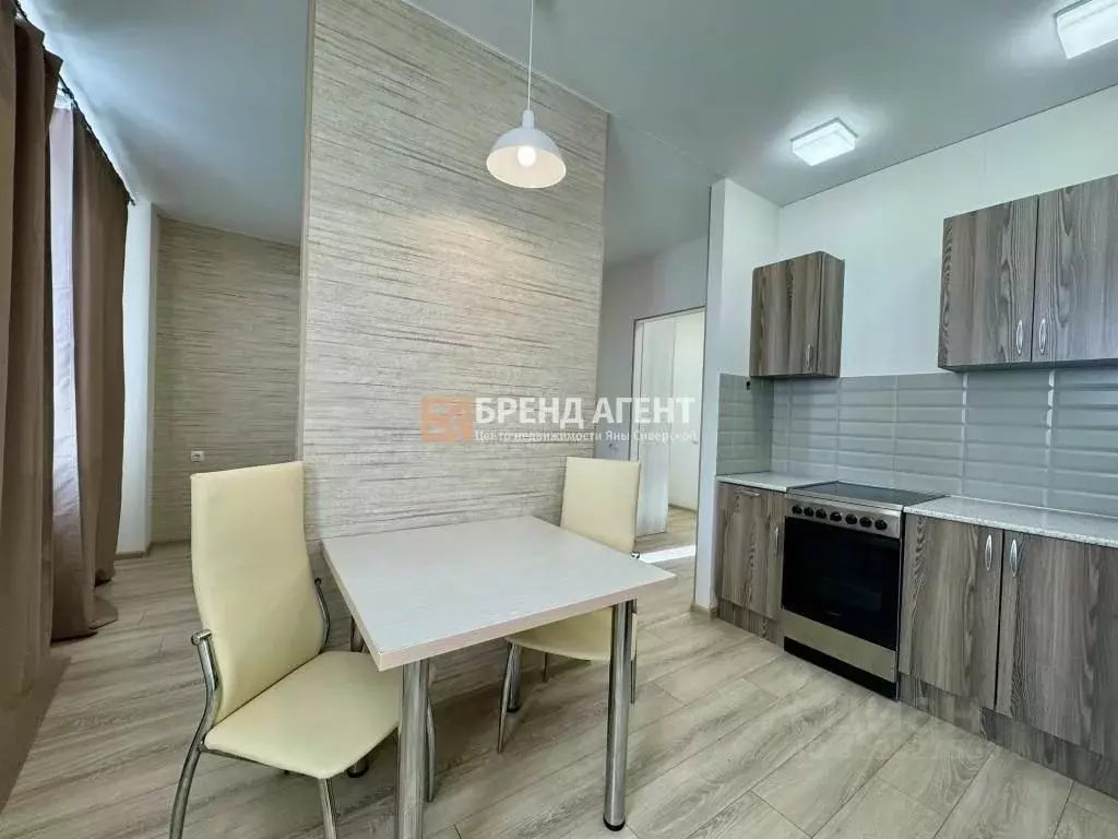 Студия Белгородская область, Белгород ул. Семейная, 29 (28.1 м) - Фото 2