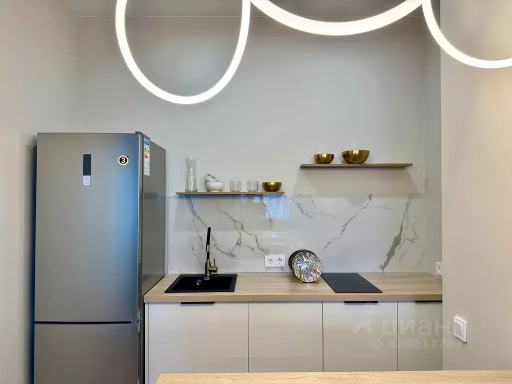 2-к кв. Приморский край, Владивосток ул. Грибоедова, 46А (40.0 м) - Фото 2