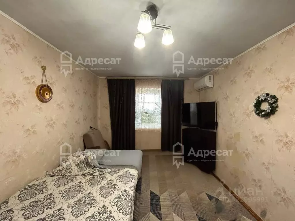 2-к кв. Волгоградская область, Волгоград Новодвинская ул., 34 (41.9 м) - Фото 0