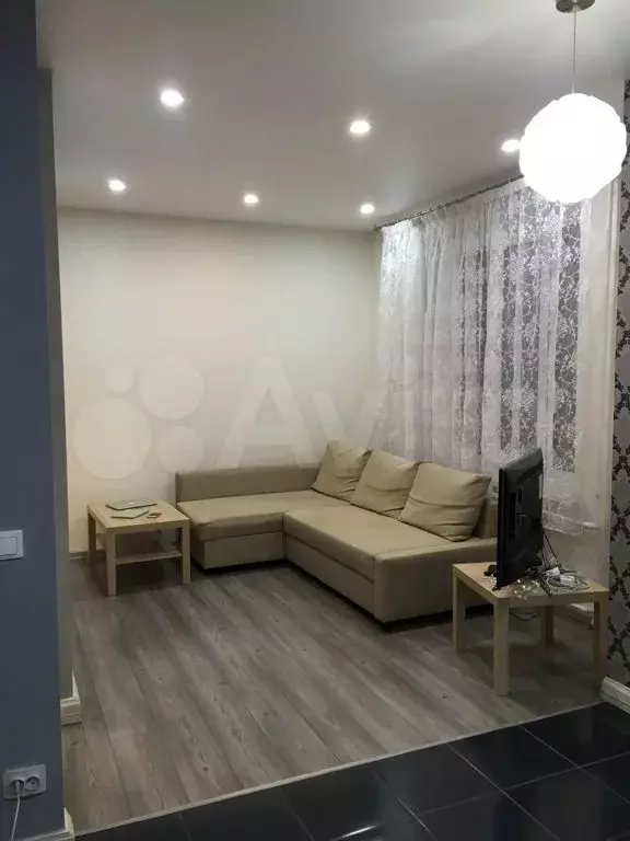 1-к. квартира, 40 м, 10/16 эт. - Фото 1