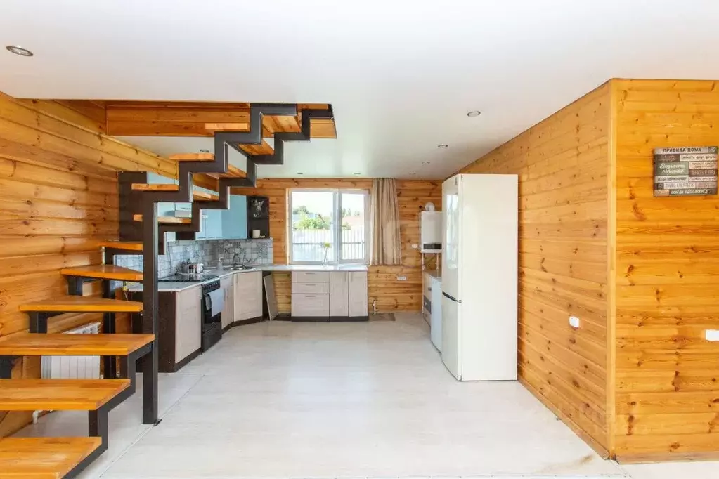 Дом в Тюменская область, Тобольск ул. Липовая, 15 (117 м) - Фото 1