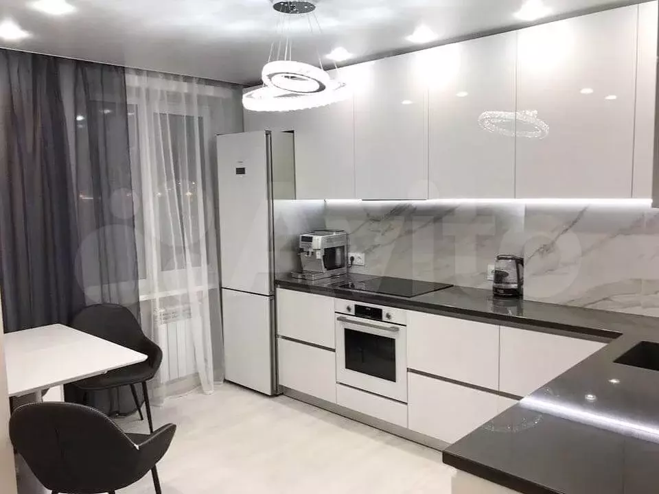 1-к. квартира, 39,2 м, 6/8 эт. - Фото 0