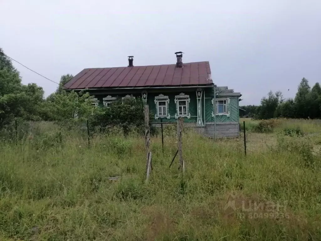 Дом в Нижегородская область, Уренский муниципальный округ, д. Буренино ... - Фото 0