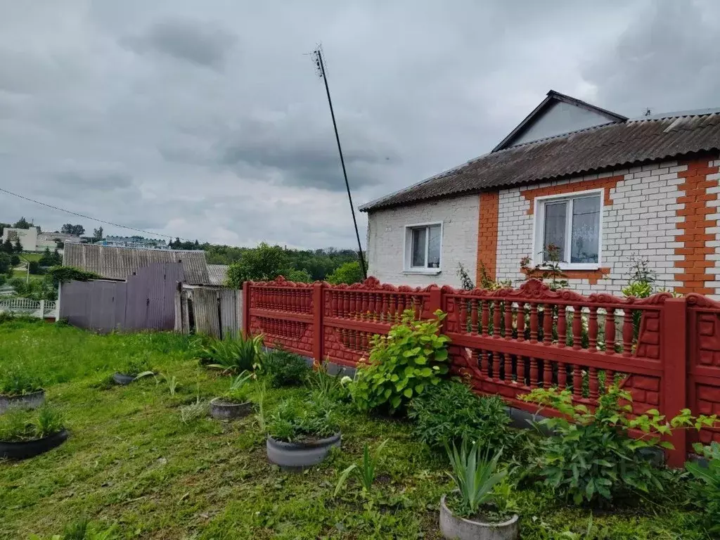 Дом в Белгородская область, Ивня рп ул. Коммунальная (40 м) - Фото 0