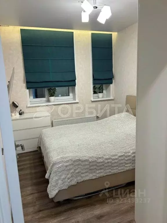 3-к кв. Тюменская область, Тюмень ул. Тимофея Чаркова, 83 (54.6 м) - Фото 2