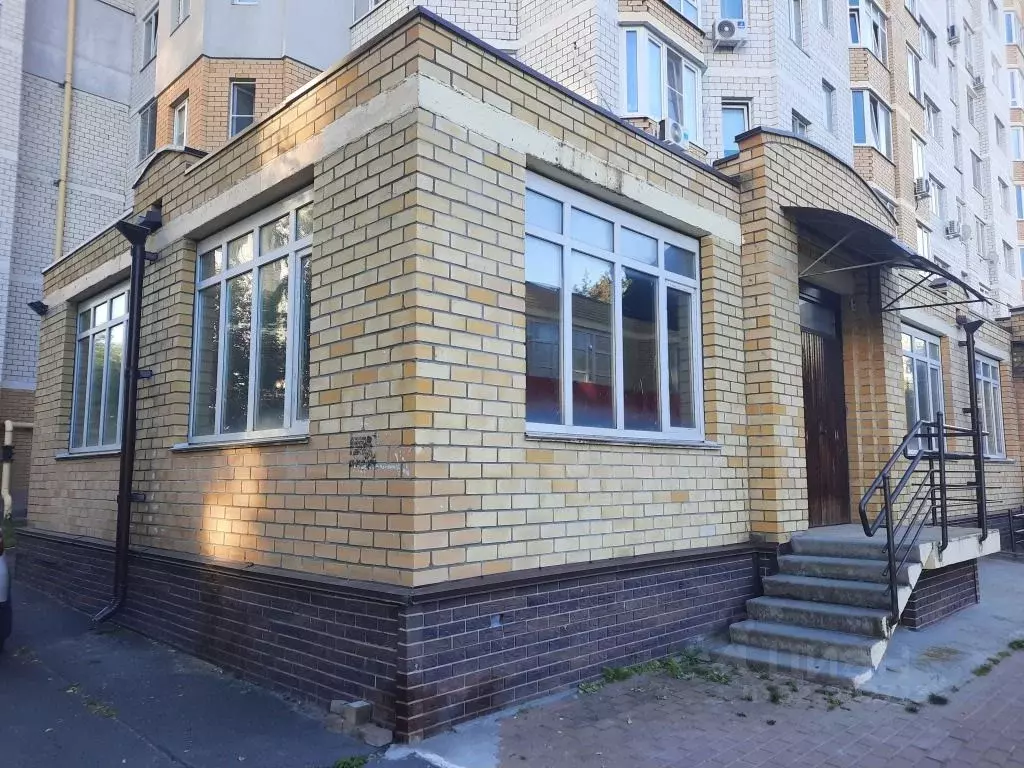 Помещение свободного назначения в Брянская область, Брянск Советская ... - Фото 1