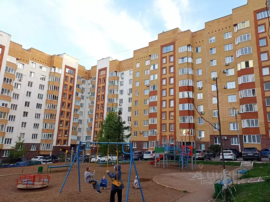 2-к кв. Башкортостан, Уфа Южный мкр, ул. Загира Исмагилова, 16 (65.0 ... - Фото 0