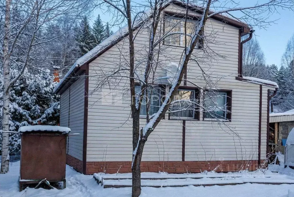 Дом в Кемеровская область, Новокузнецкий муниципальный округ, с. ... - Фото 1