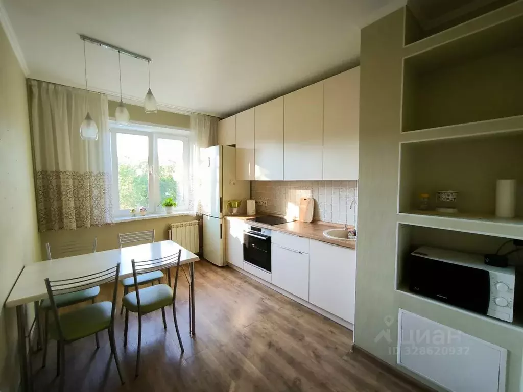 3-к кв. Красноярский край, Красноярск ул. Весны, 9 (65.0 м) - Фото 1