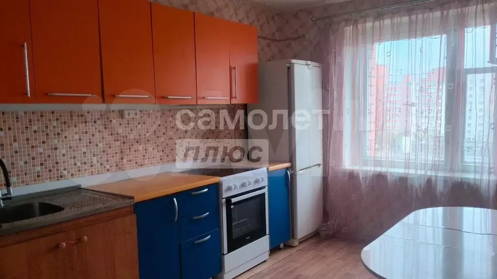 3-к. квартира, 72,1 м, 6/10 эт. - Фото 0