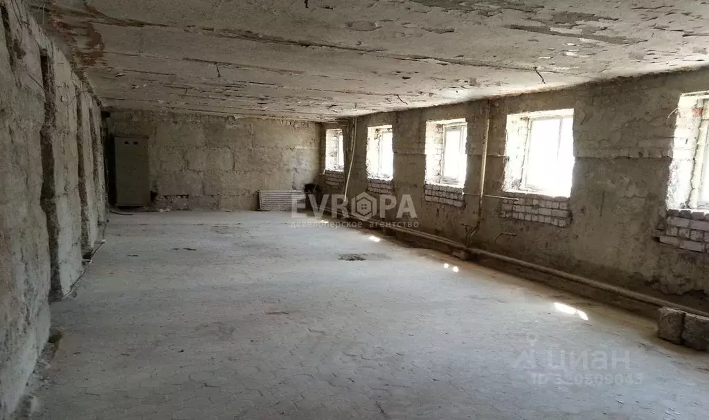 Помещение свободного назначения в Ульяновская область, Ульяновск ул. ... - Фото 2