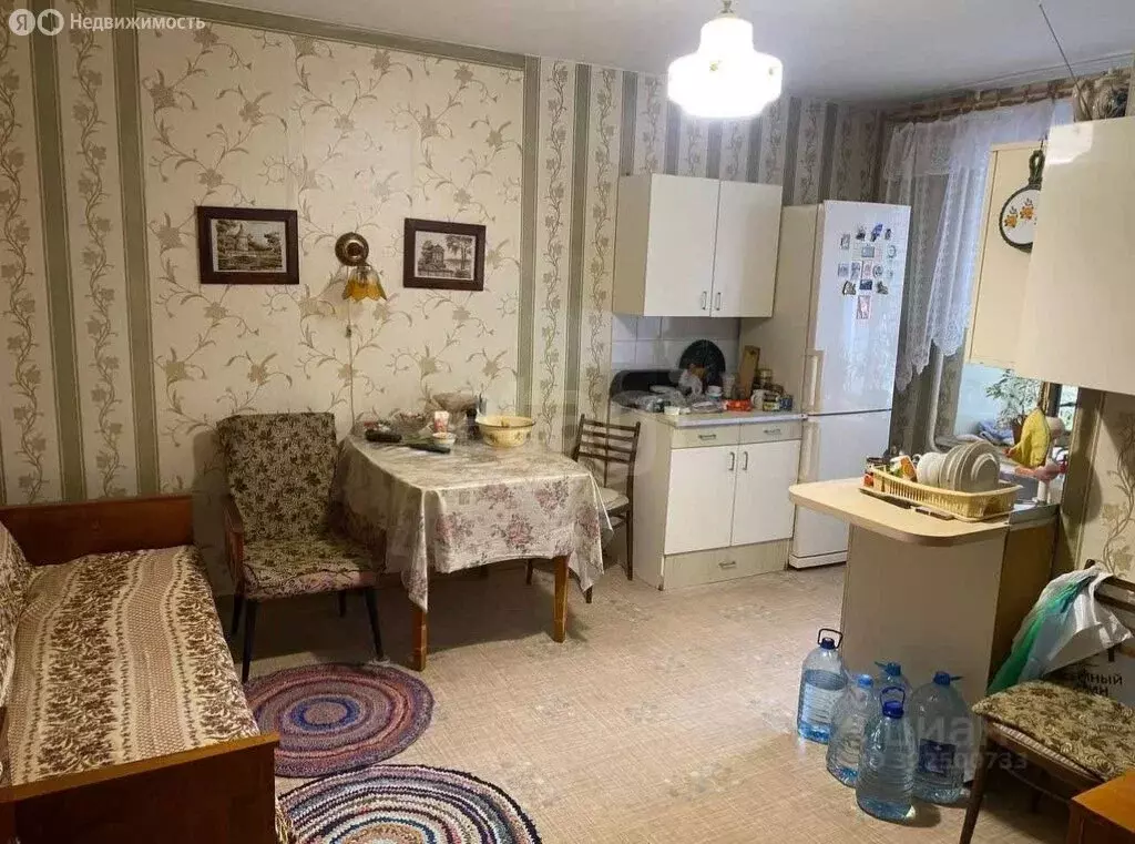 2-комнатная квартира: Киров, Спасская улица, 61 (52 м) - Фото 1