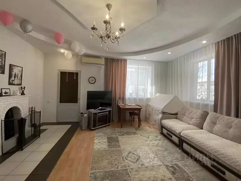 Дом в Волгоградская область, Волгоград Южнобережный пер., 9 (253 м) - Фото 2