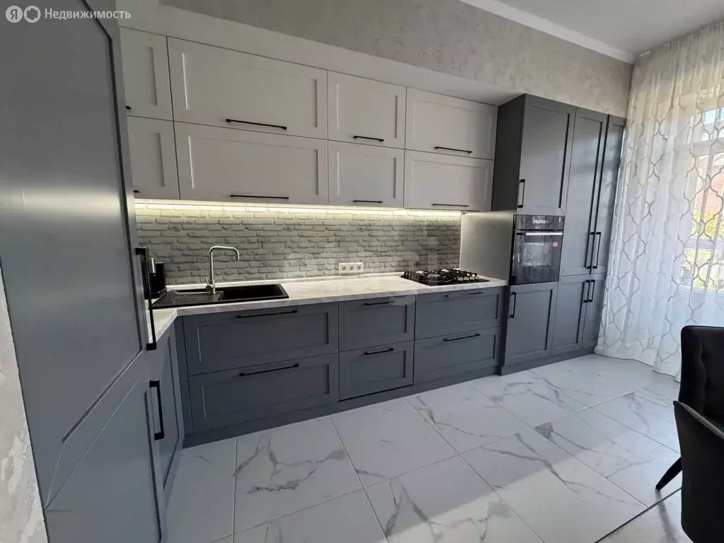 3-комнатная квартира: Аксай, улица Речников, 15Ак2 (72.1 м) - Фото 1