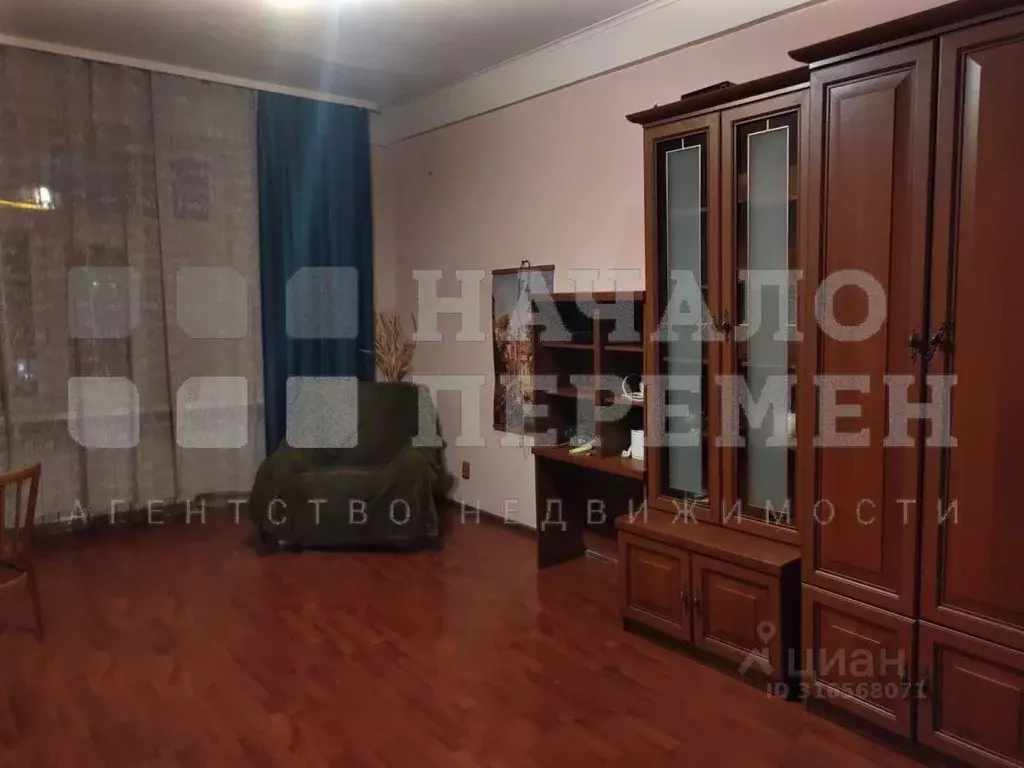 2-к кв. Новосибирская область, Новосибирск Красный просп., 74 (70.2 м) - Фото 0