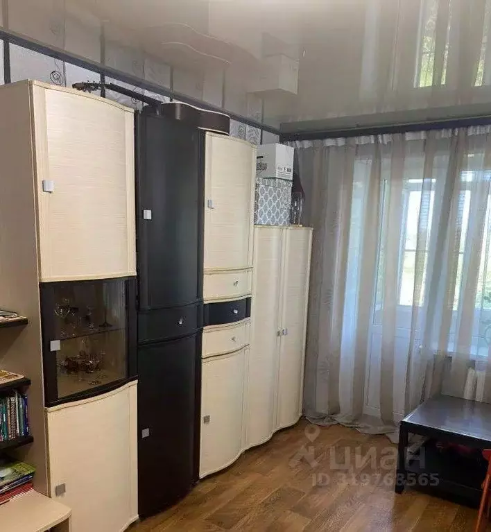 3-к кв. Ростовская область, Каменск-Шахтинский Красная ул., 7Б (57.5 ... - Фото 1