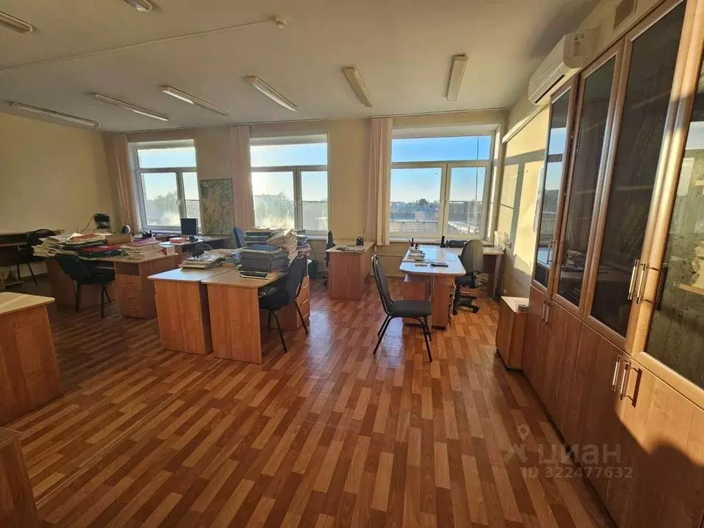 Офис в Новгородская область, Великий Новгород ул. Германа (500 м) - Фото 1