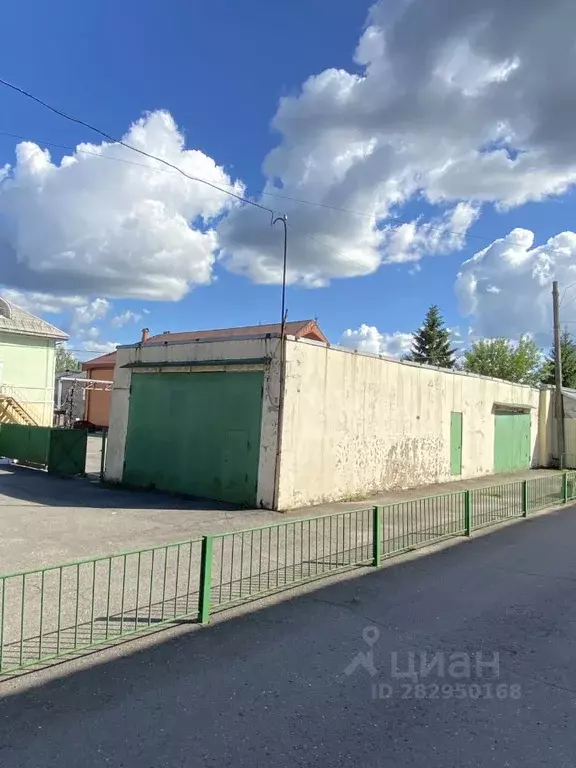Гараж в Вологодская область, Череповец ул. Коммунистов (90 м) - Фото 0