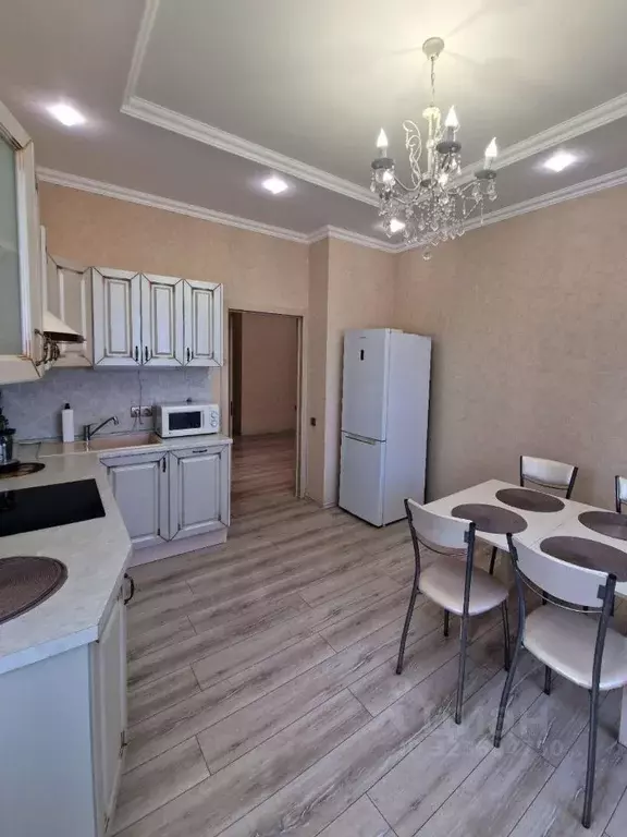 3-к кв. Татарстан, Казань ул. Павлюхина, 110В (86.7 м) - Фото 1