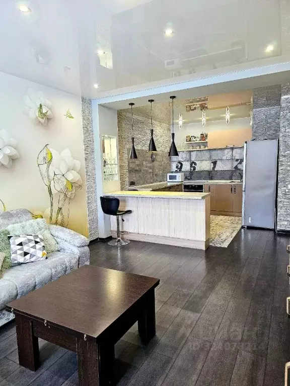 2-к кв. Ханты-Мансийский АО, Сургут ул. Мелик-Карамова, 4/2 (70.7 м) - Фото 2