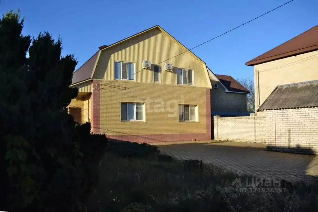 Дом в Ставропольский край, Ставрополь ул. Герцена, 69 (250 м) - Фото 1