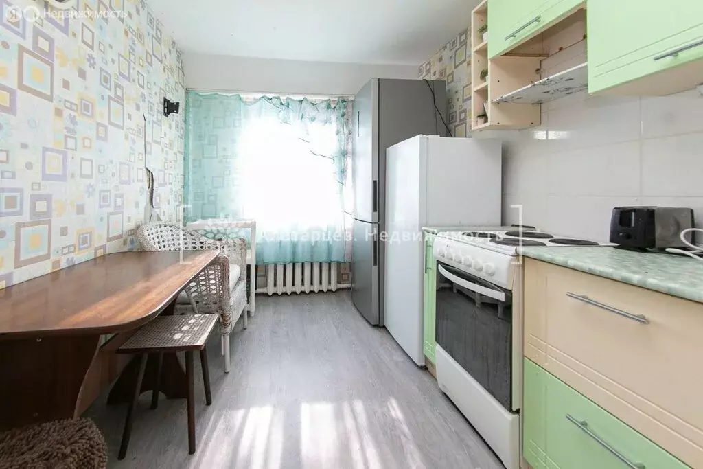 4-комнатная квартира: деревня Лоскутово, улица Ленина, 7 (64.9 м) - Фото 1