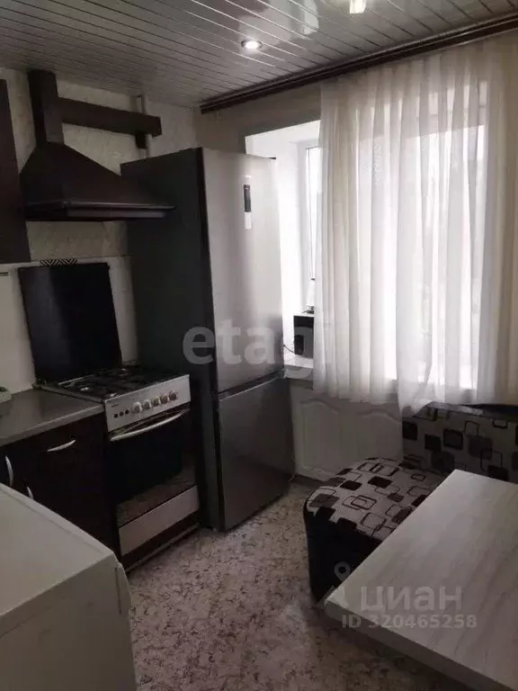 2-к кв. Ярославская область, Рыбинск просп. Серова, 2 (46.0 м) - Фото 0