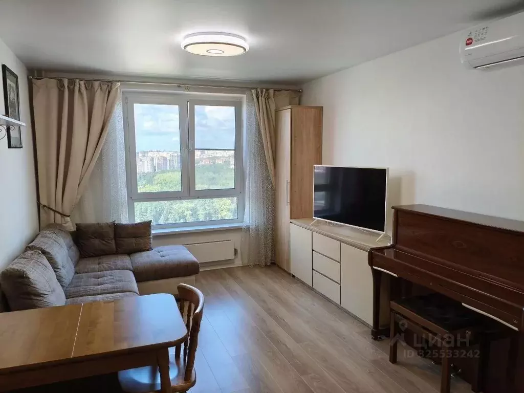 1-к кв. Московская область, Красногорск ул. Видная, 5 (42.0 м) - Фото 0