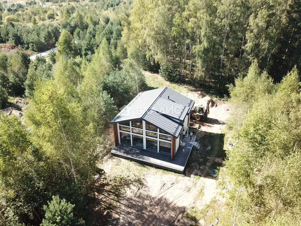 дом в городской округ владимир, деревня уварово (236 м) - Фото 0