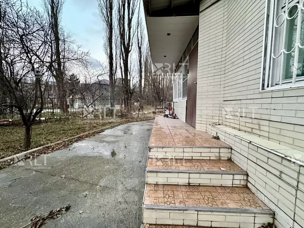 Дом в Дагестан, Махачкала ул. Абдулхакима Исмаилова, 26В (120 м) - Фото 1