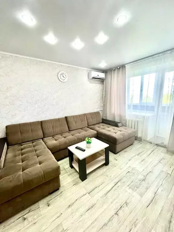 2-к кв. Башкортостан, Туймазы ул. 8 Марта, 4 (57.0 м) - Фото 1