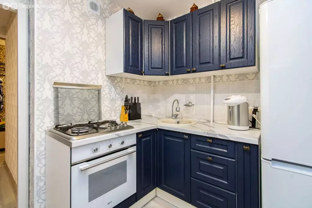 2-комнатная квартира: Тюмень, проезд Геологоразведчиков, 50 (45 м) - Фото 2