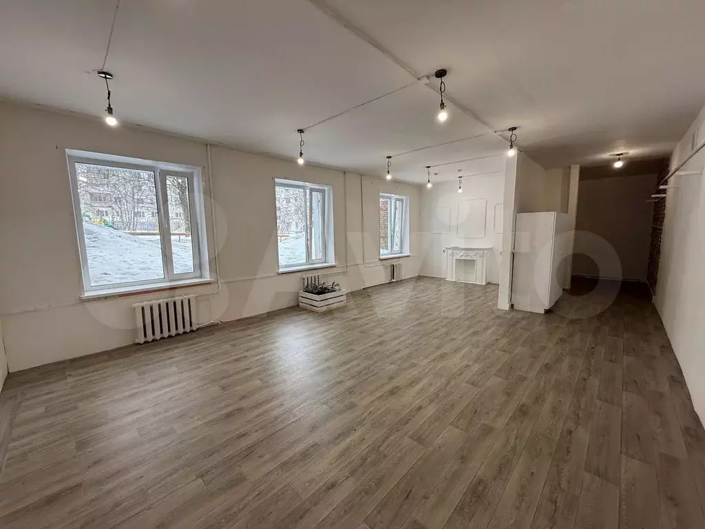 Свободного назначения 64 м2 - Фото 0