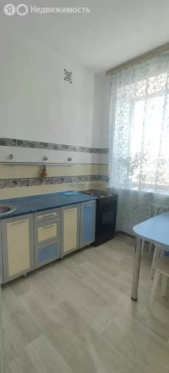 4-комнатная квартира: Горно-Алтайск, улица Эркемена Палкина, 11 (98.9 ... - Фото 2