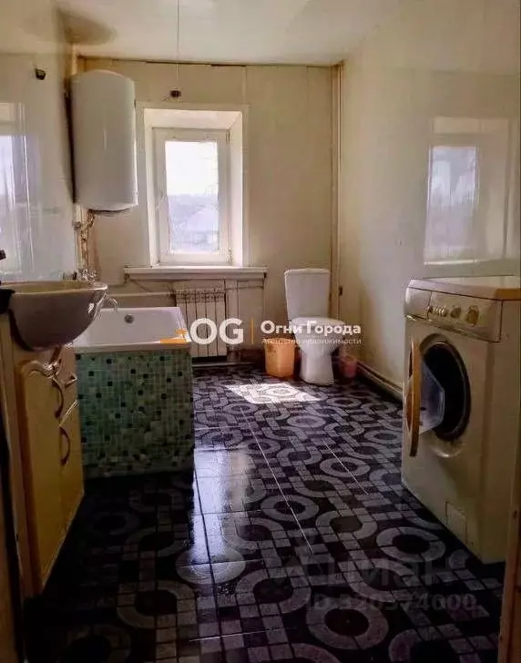 Дом в Брянская область, Брянск Белые Берега пгт, ул. 8 Марта (99 м) - Фото 2
