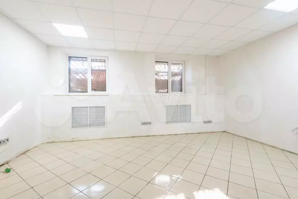 Продам помещение свободного назначения, 250 м - Фото 0