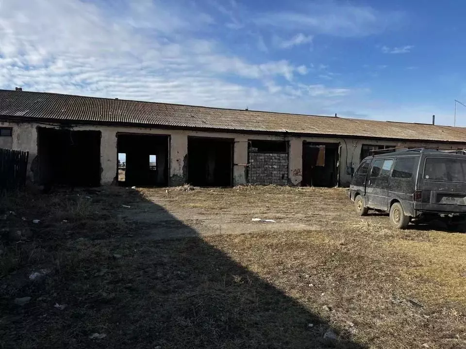 Помещение свободного назначения в Бурятия, Кабанский район, с. Кудара ... - Фото 0