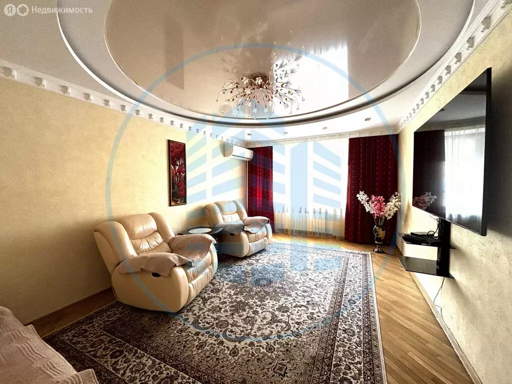 3-комнатная квартира: Ессентуки, улица Орджоникидзе, 84к1 (106.1 м) - Фото 0