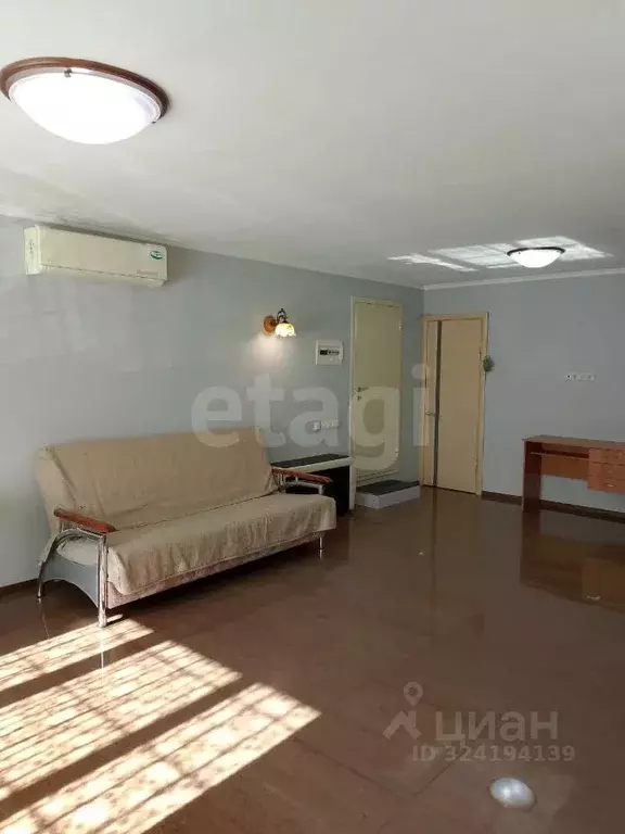 Студия Ростовская область, Батайск ул. Кирова, 9/1 (42.0 м) - Фото 1