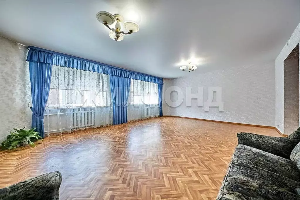 4-к кв. Томская область, Томск ул. Никитина, 25 (128.7 м) - Фото 1