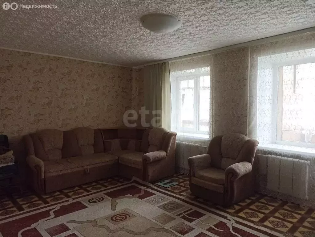 2-комнатная квартира: Бакал, Октябрьская улица, 8 (60.3 м) - Фото 2