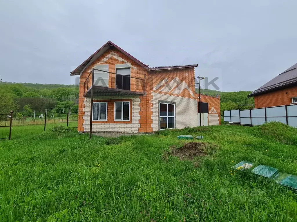 Дом в Адыгея, Майкопский район, Победенское с/пос, пос. Удобный ул. ... - Фото 0
