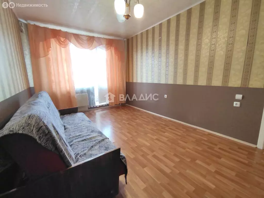1-комнатная квартира: Белгород, улица Шаландина, 4к3 (35 м) - Фото 1