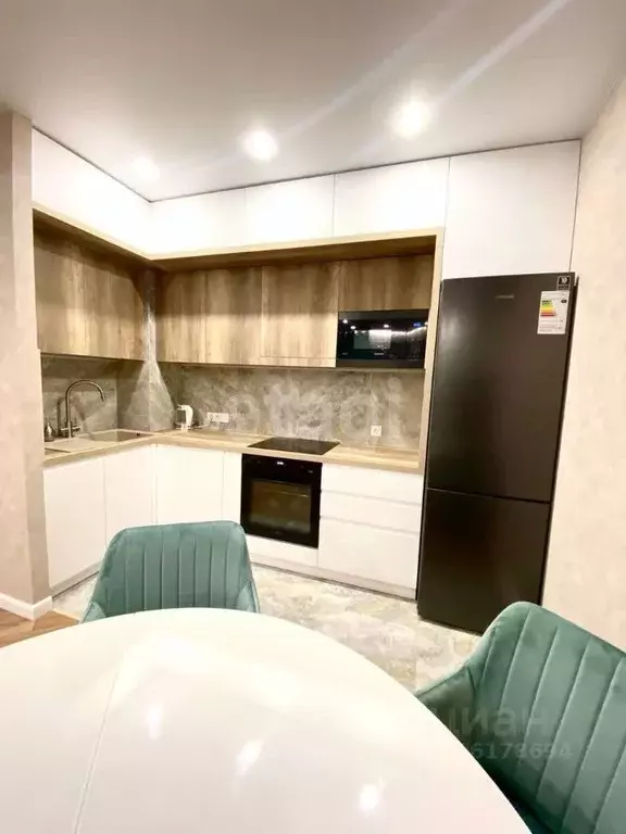 3-к кв. Пермский край, Пермь ул. Фридриха Энгельса, 27 (65.0 м) - Фото 2