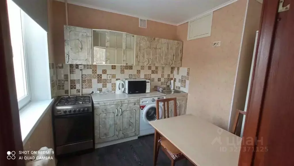 1-к кв. Омская область, Омск ул. Авиагородок, 34А (35.0 м) - Фото 1